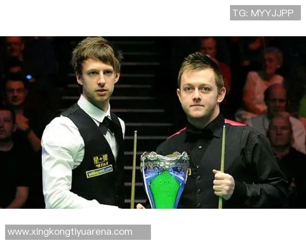 曼恩首节火力全开独得10分半场高效6中5贡献14分3板表现出色