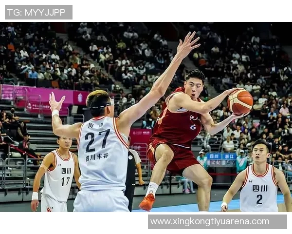 四川全运男篮在轮换深度不足的情况下成功摘铜球迷满意度提升